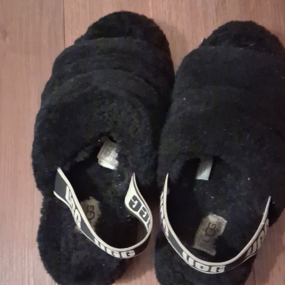 UGG Kids Black Fuzzy Slippers